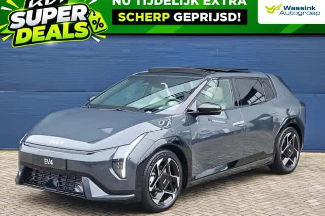 Kia EV4 (2026) thumbnail 1
