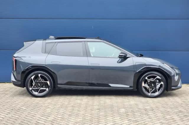 Kia EV4 (2026) thumbnail 3