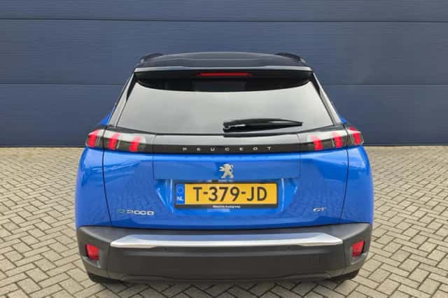 Peugeot e-2008 (2023) thumbnail 5