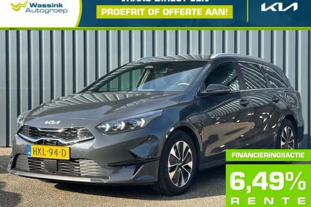Kia Ceed (2025) thumbnail 1