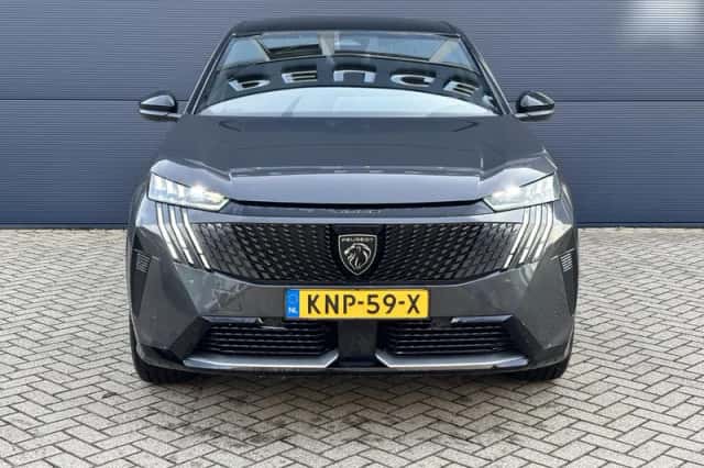Peugeot e-3008 (2026) thumbnail 2