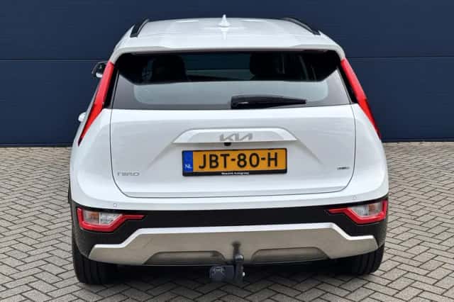 Kia Niro (2025) thumbnail 5
