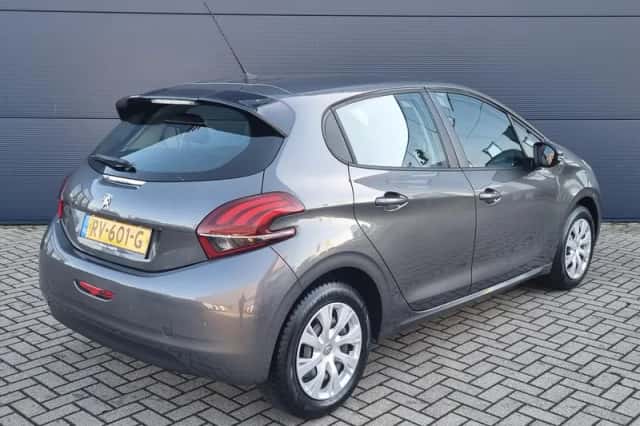 Peugeot 208 (2018) thumbnail 5