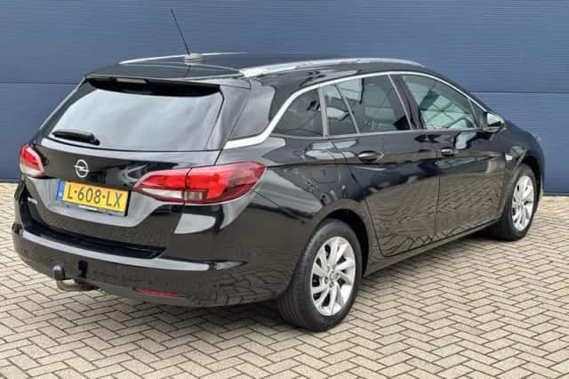 Opel Astra (2021) thumbnail 6