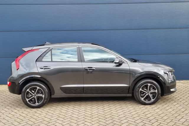 Kia Niro (2026) thumbnail 3
