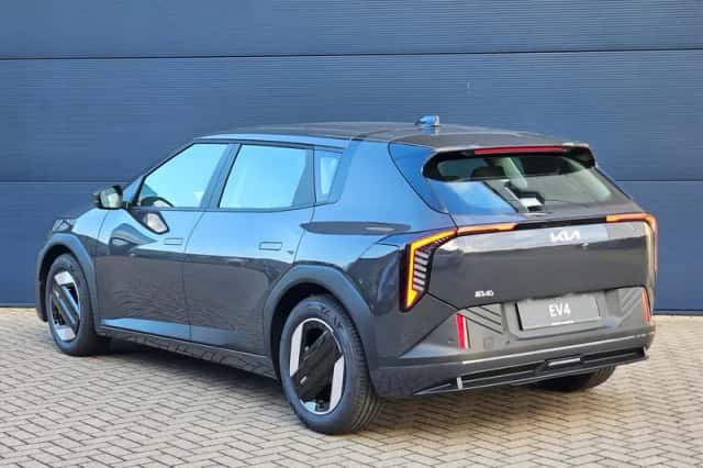 Kia EV4 (2026) thumbnail 6