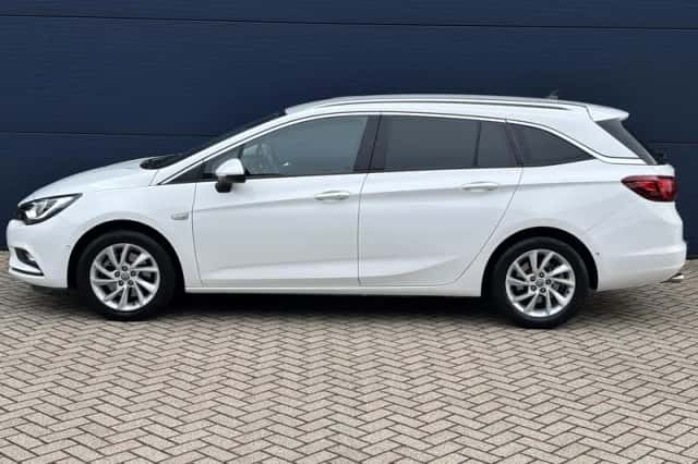 Opel Astra (2018) thumbnail 5