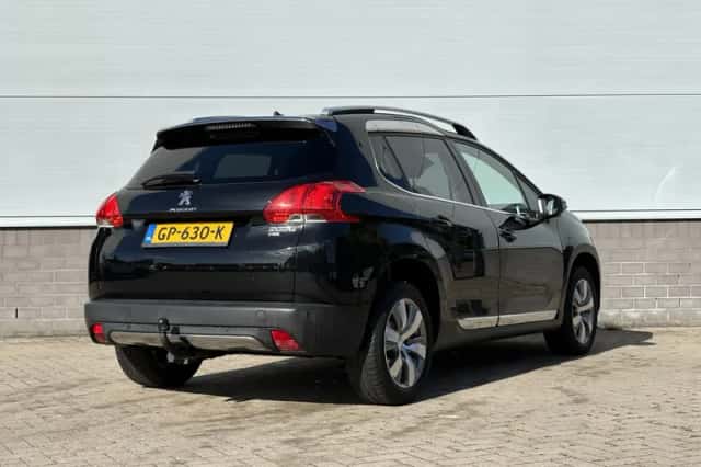 Peugeot 2008 (2015) thumbnail 6