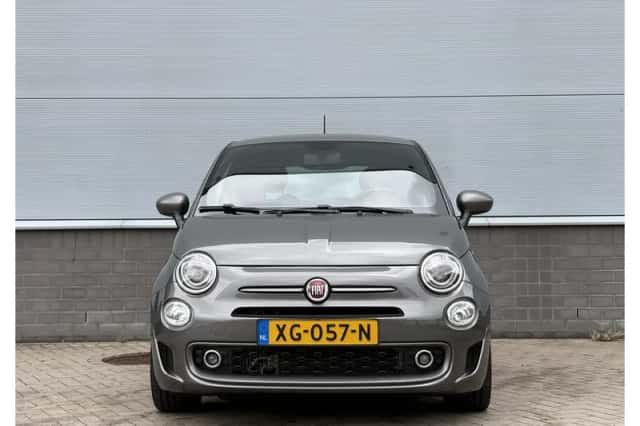 Fiat 500 (2018) thumbnail 2