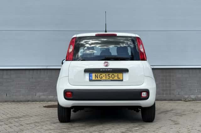 Fiat Panda (2017) thumbnail 5