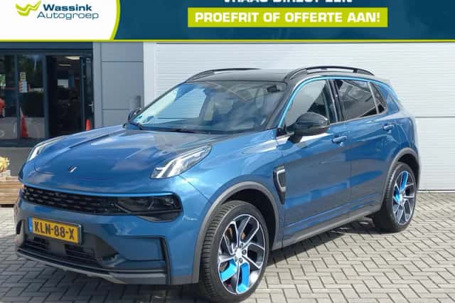 Lynk & Co 01 (2023) thumbnail 1