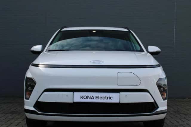 Hyundai Kona (2026) thumbnail 3