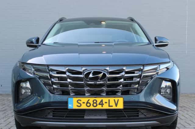 Hyundai Tucson (2023) thumbnail 2