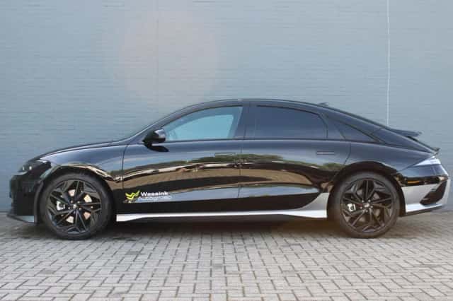 Hyundai Ioniq 6 (2025) thumbnail 2