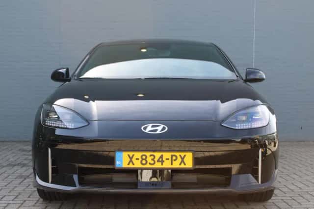 Hyundai Ioniq 6 (2025) thumbnail 3