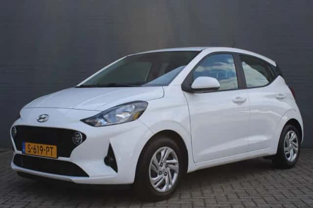 Hyundai i10 (2023) thumbnail 2