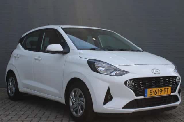 Hyundai i10 (2023) thumbnail 4