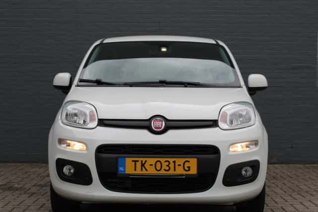 Fiat Panda (2018) thumbnail 3