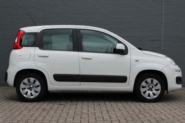 Fiat Panda (2018) thumbnail 5