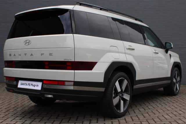 Hyundai Santa Fe (2026) thumbnail 6