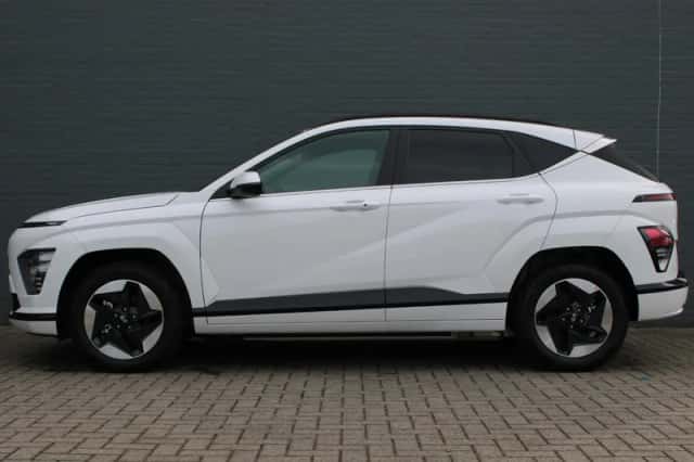 Hyundai Kona (2026) thumbnail 2