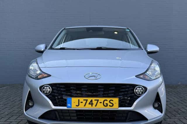 Hyundai i10 (2020) thumbnail 3