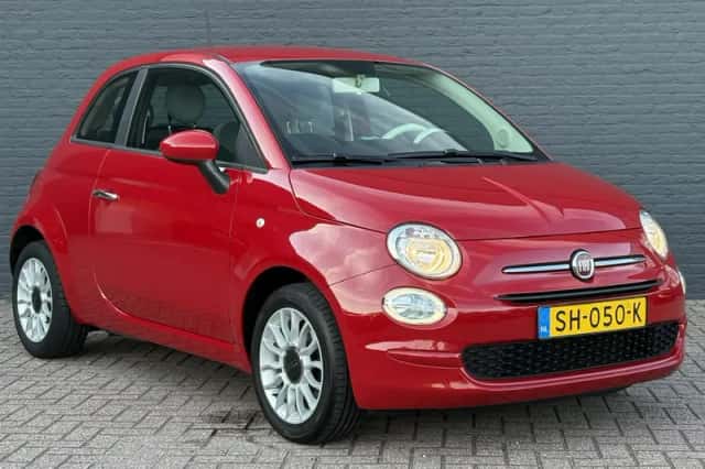 Fiat 500 (2018) thumbnail 3