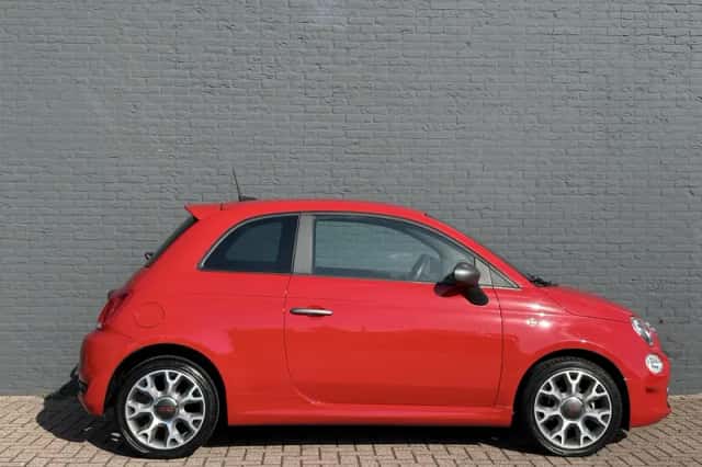 Fiat 500 (2017) thumbnail 4