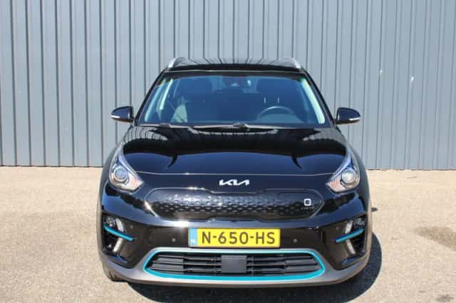 Kia Niro EV (2021) thumbnail 2
