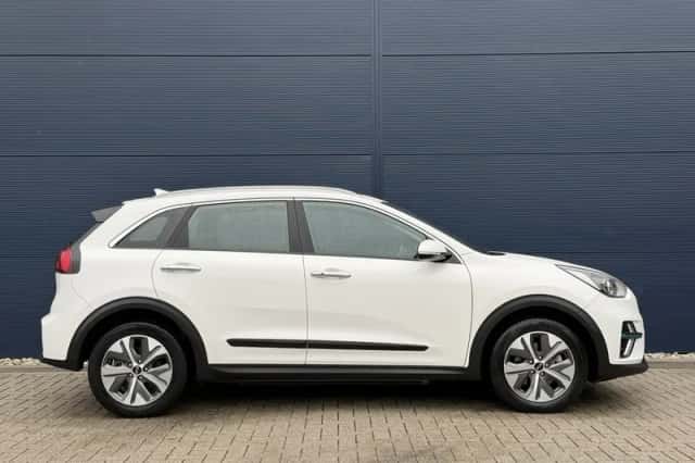 Kia Niro EV (2021) thumbnail 3
