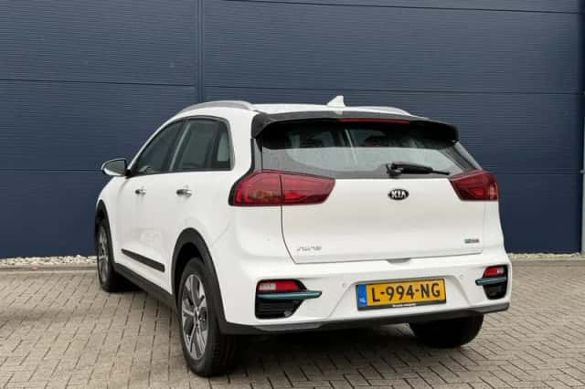 Kia Niro EV (2021) thumbnail 4