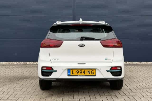 Kia Niro EV (2021) thumbnail 5