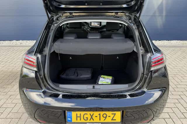 Peugeot 208 (2025) thumbnail 6