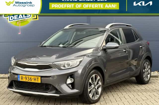 Kia Stonic (2020) thumbnail 1