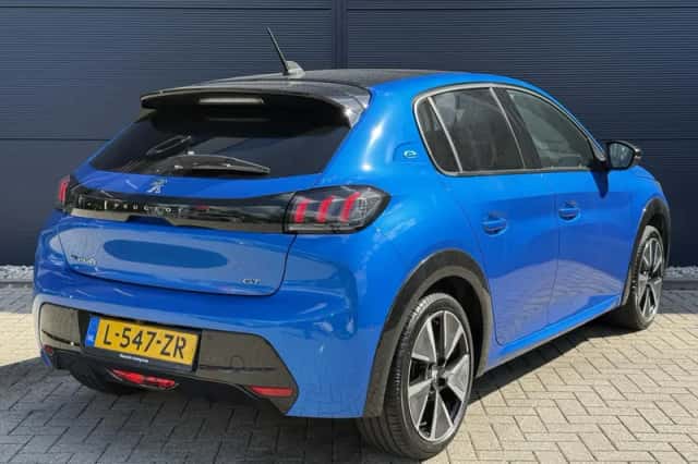 Peugeot e-208 (2021) thumbnail 6