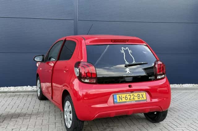 Peugeot 108 (2021) thumbnail 4