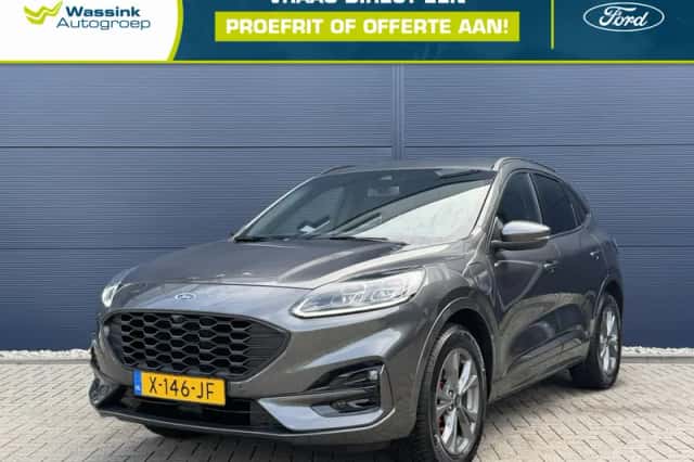 Ford Kuga (2023) thumbnail 1