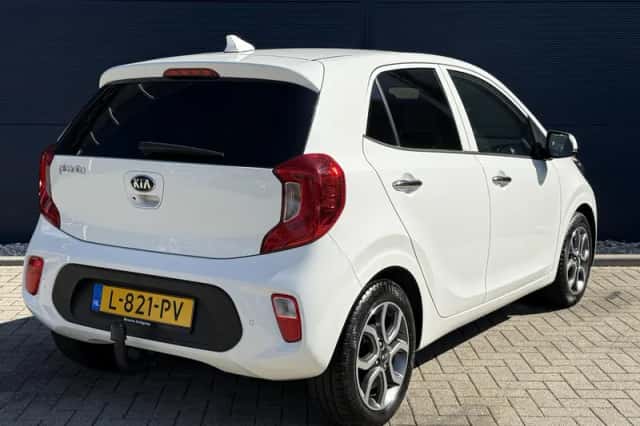 Kia Picanto (2021) thumbnail 6