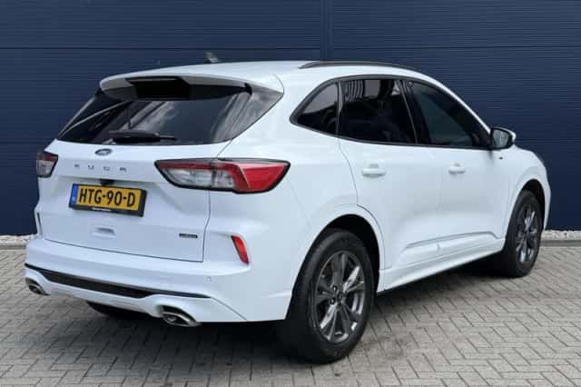 Ford Kuga (2024) thumbnail 6