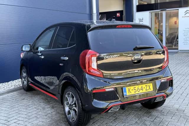Kia Picanto (2021) thumbnail 4