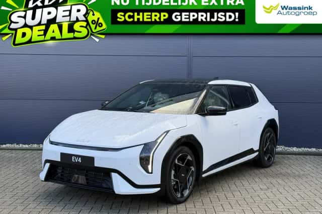 Kia EV4 (2026) thumbnail 1
