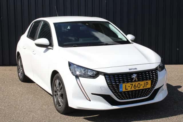Peugeot 208 (2021) thumbnail 3