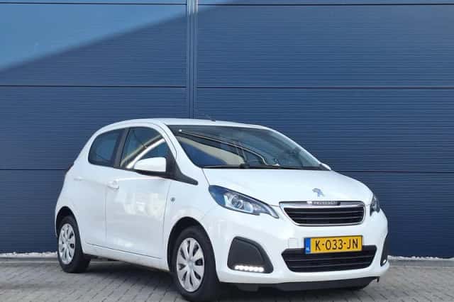 Peugeot 108 (2021) thumbnail 2
