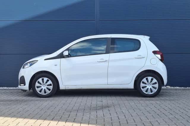 Peugeot 108 (2021) thumbnail 4
