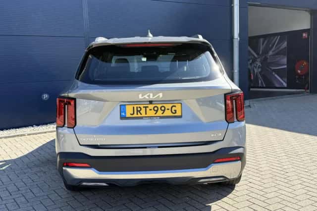 Kia Sorento (2025) thumbnail 5