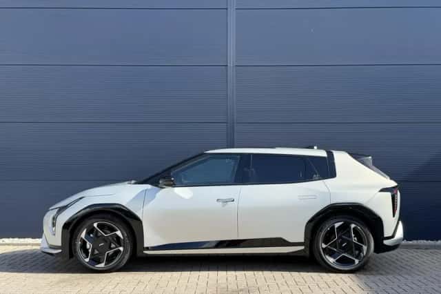 Kia EV4 (2026) thumbnail 5