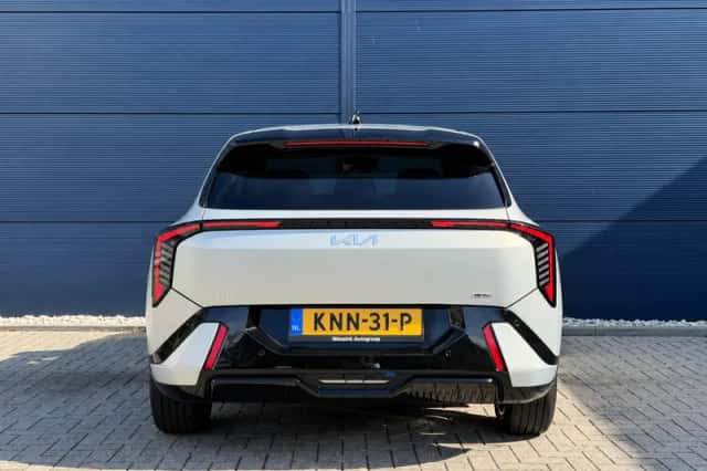 Kia EV4 (2026) thumbnail 6