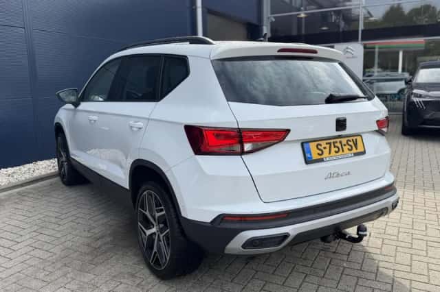 SEAT Ateca (2023) thumbnail 4