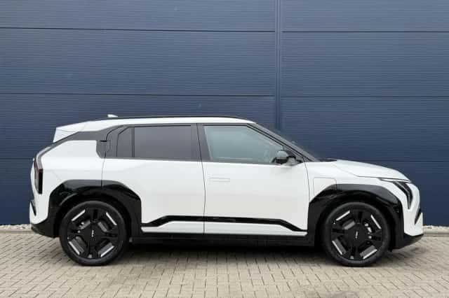 Kia EV3 (2026) thumbnail 4