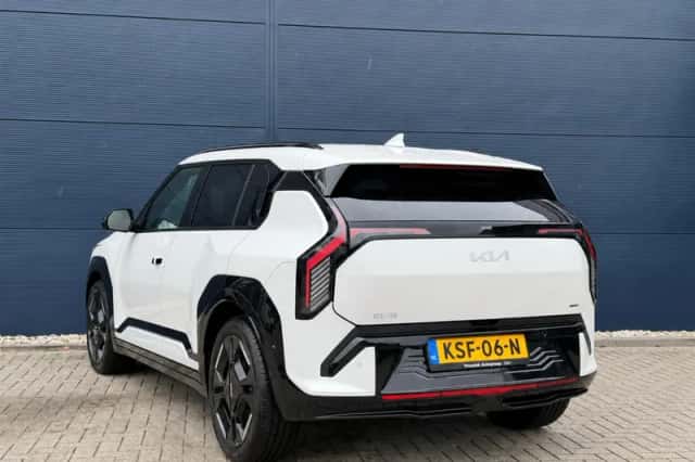 Kia EV3 (2026) thumbnail 5